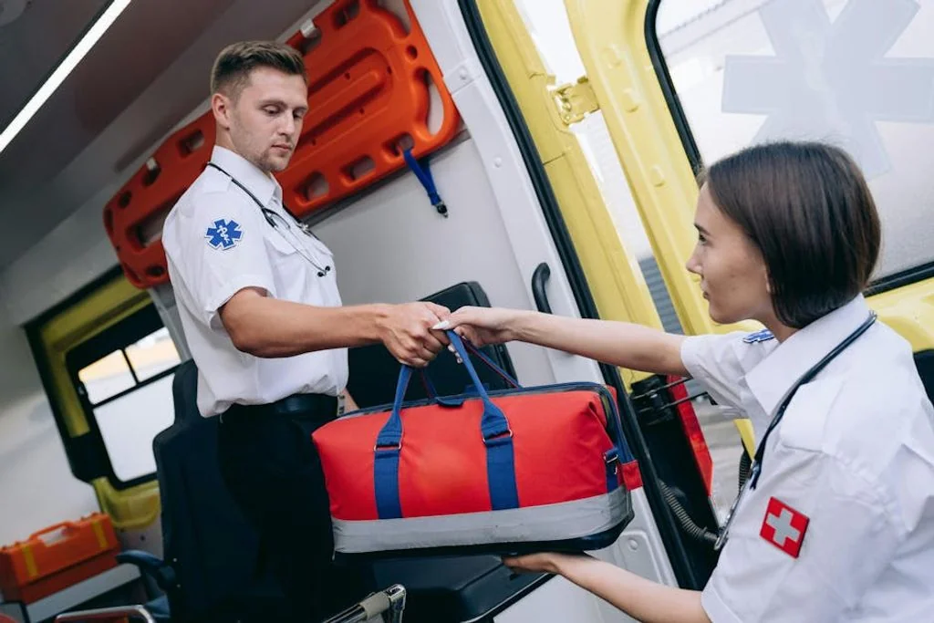ניהול שגיאות בטיפול חירום: אסטרטגיות להתמודדות אפקטיבית